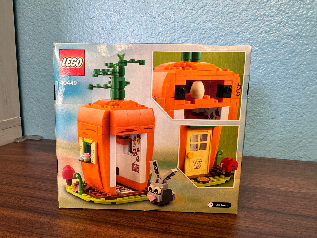 40449 Easter Bunny’s Carrot House GWP - Sealed
