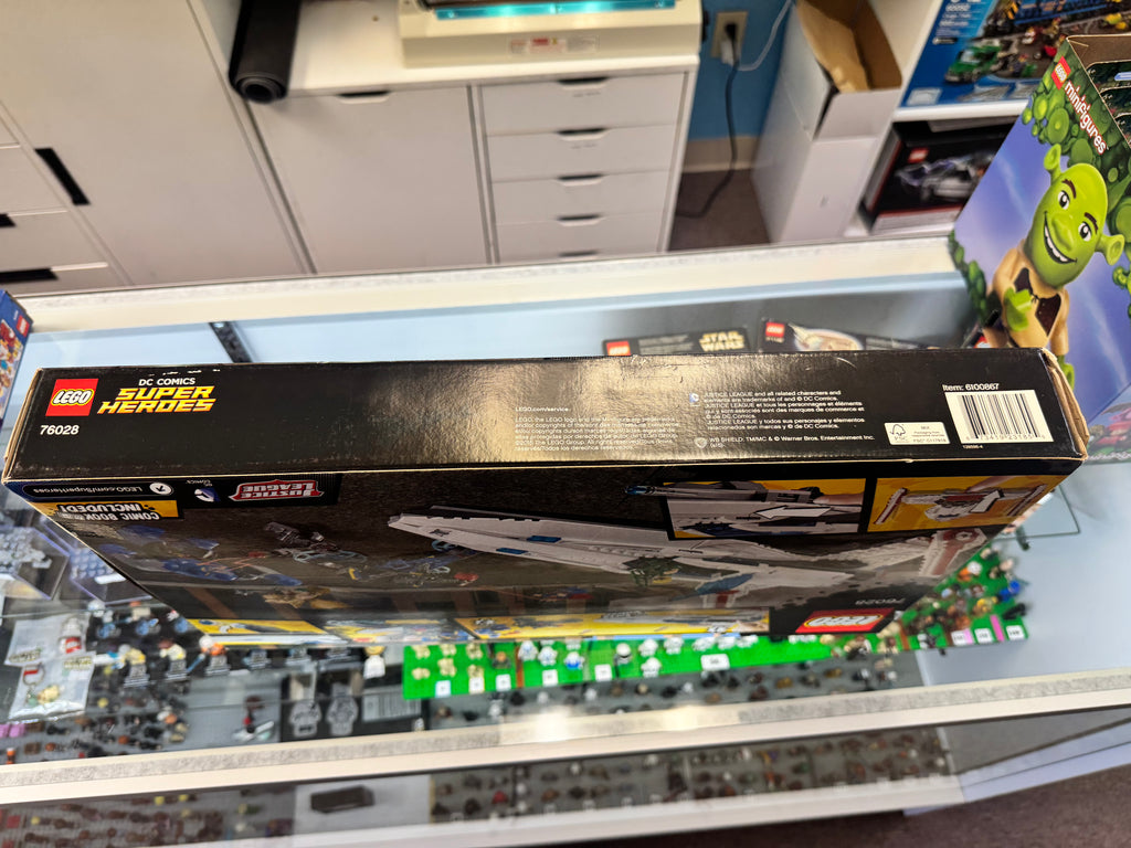 76028 DC Comics Super Heroes Darkseid Invasion - Sealed