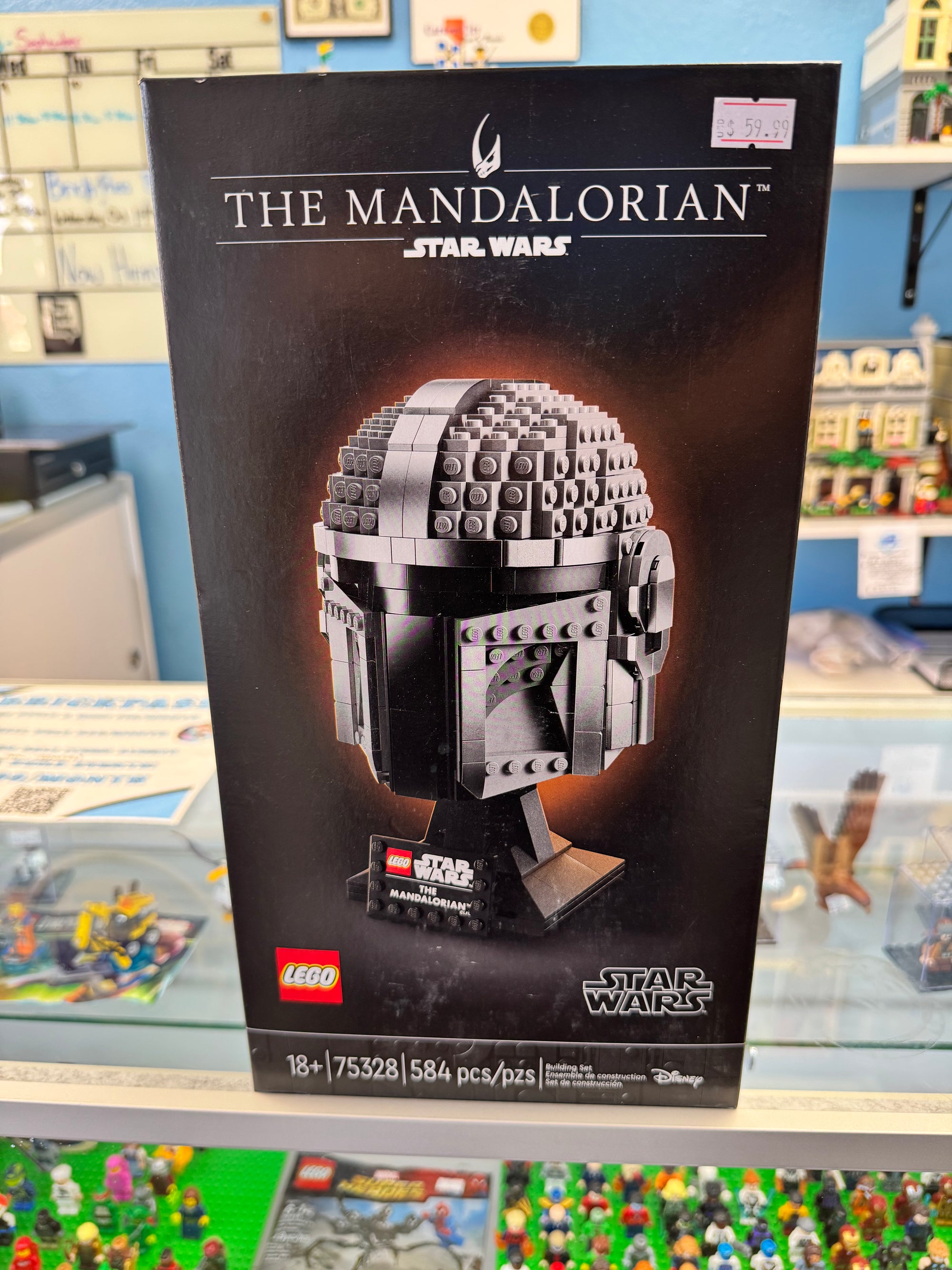 75328 The MANDALORIAN Helmet - Sealed