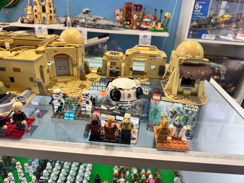 75290 UCS Mos Eisley Cantina - Used