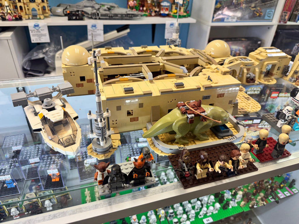 75290 UCS Mos Eisley Cantina - Used