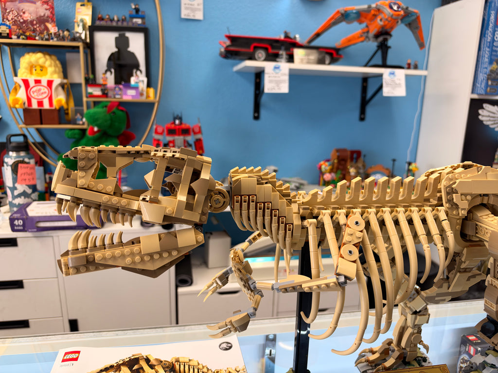 76968 Jurassic Park T. Rex Skeleton - Used