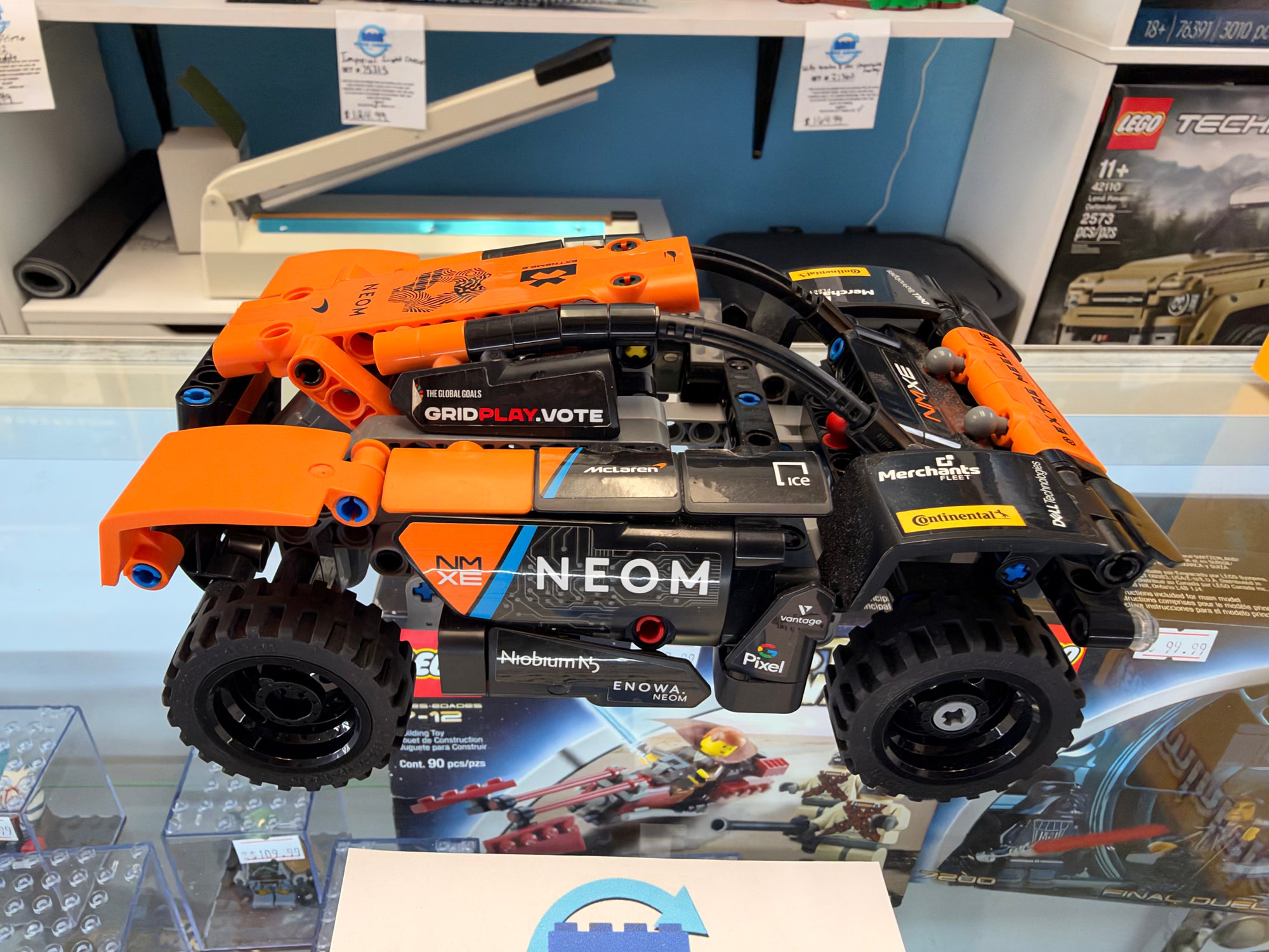 42166 Technic NEOM McLaren Extreme E Team - Used