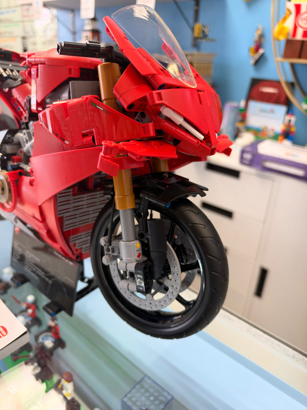 42202 Technic Ducati Panigale V4 S Motorcycle - Used
