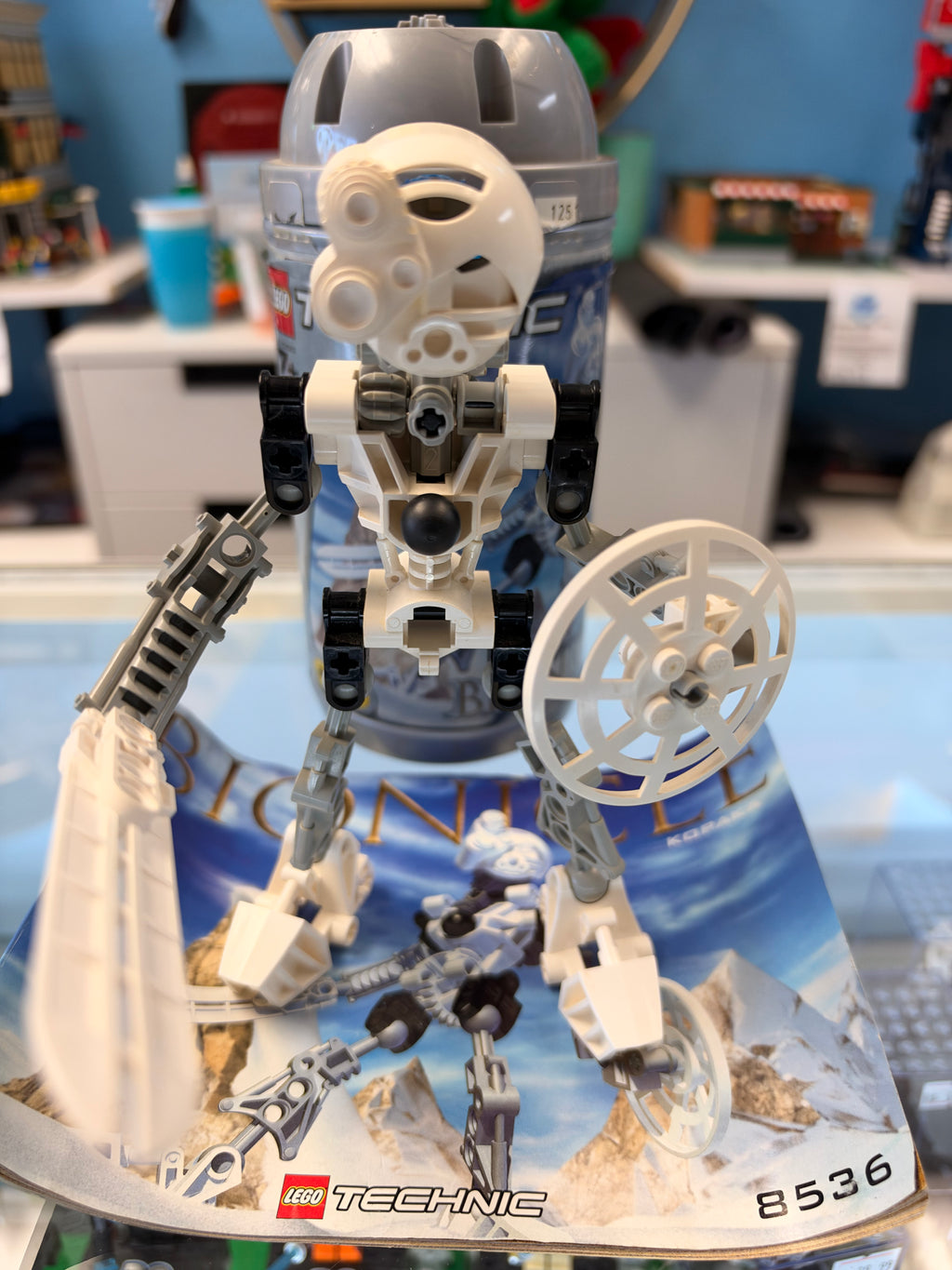 8536 Technic Bionicle Kopaka - Used