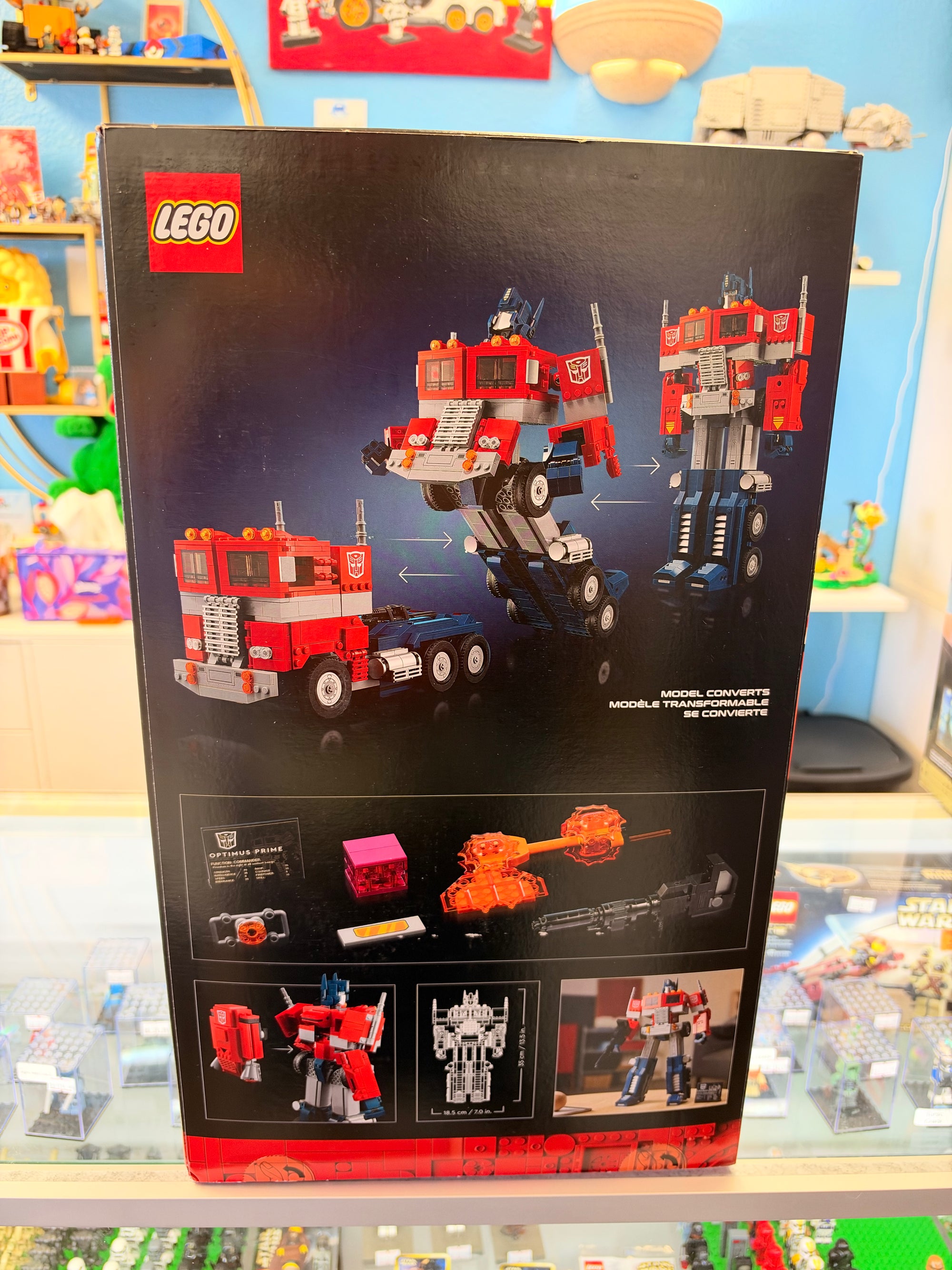 10302 Transformers Optimus Prime *box damage* - Sealed