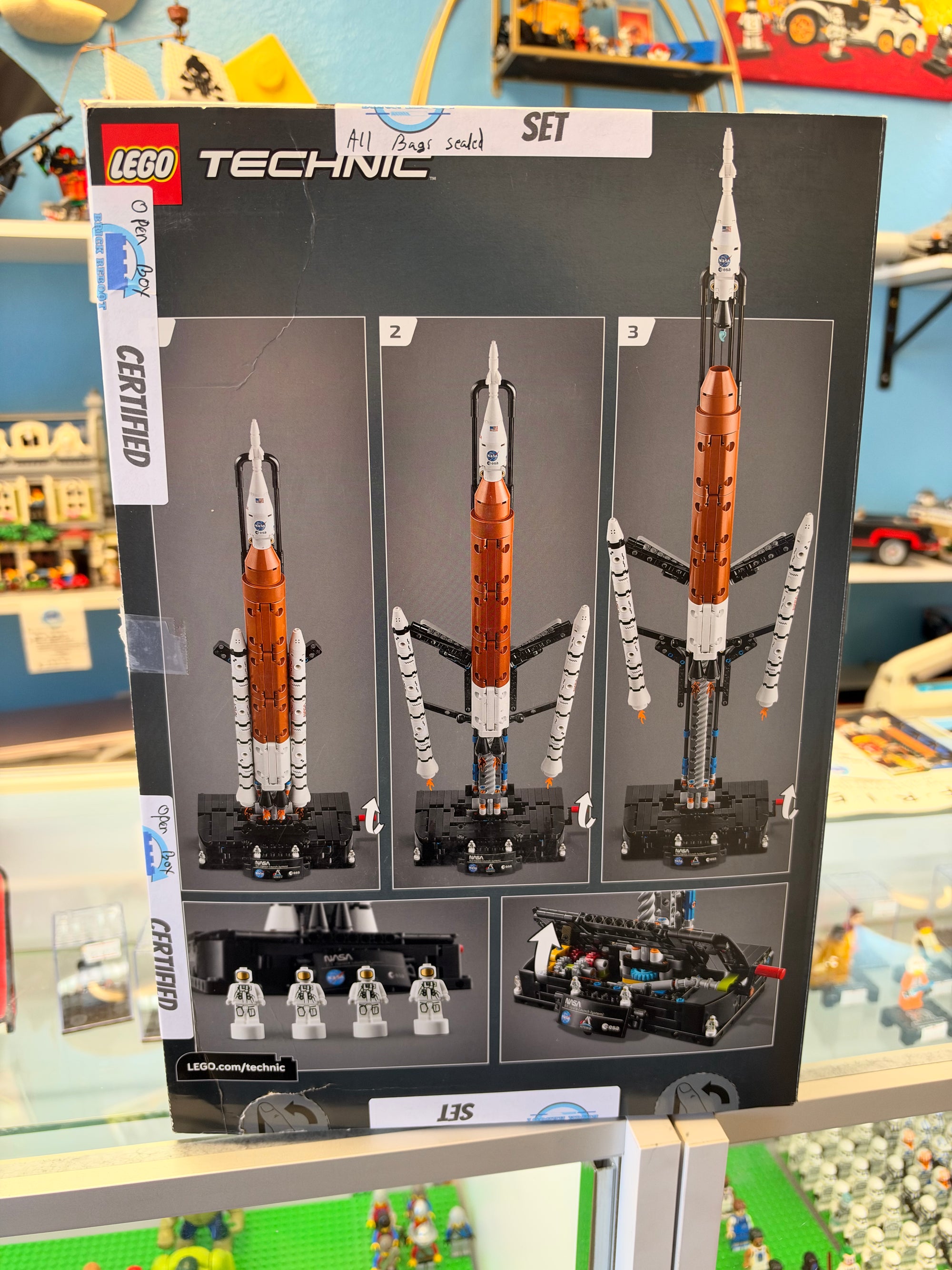 42221 Technic NASA Artemis Space Launch System Rocket *open box*