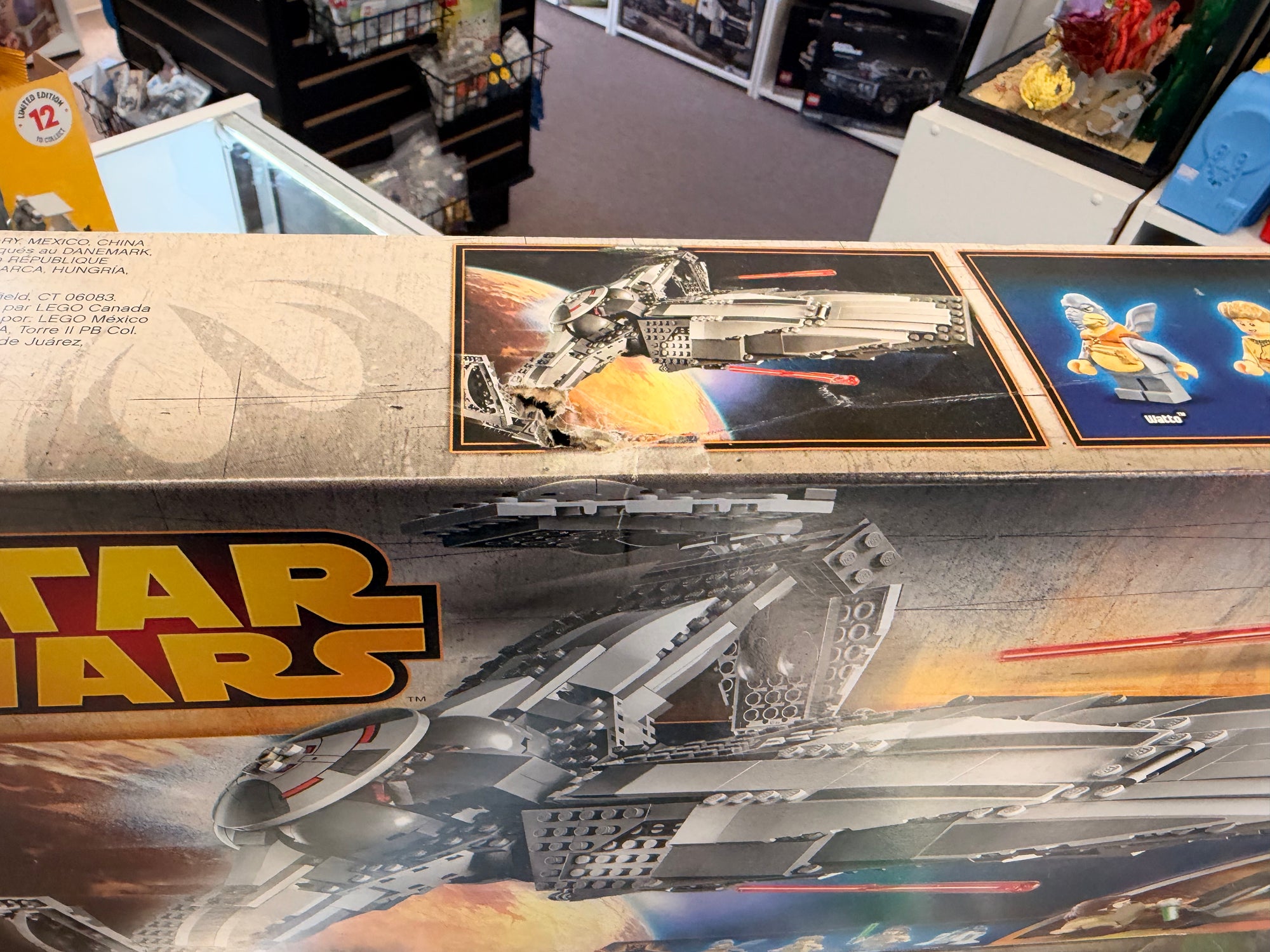 75096 Sith Infiltrator *box damage* - Sealed