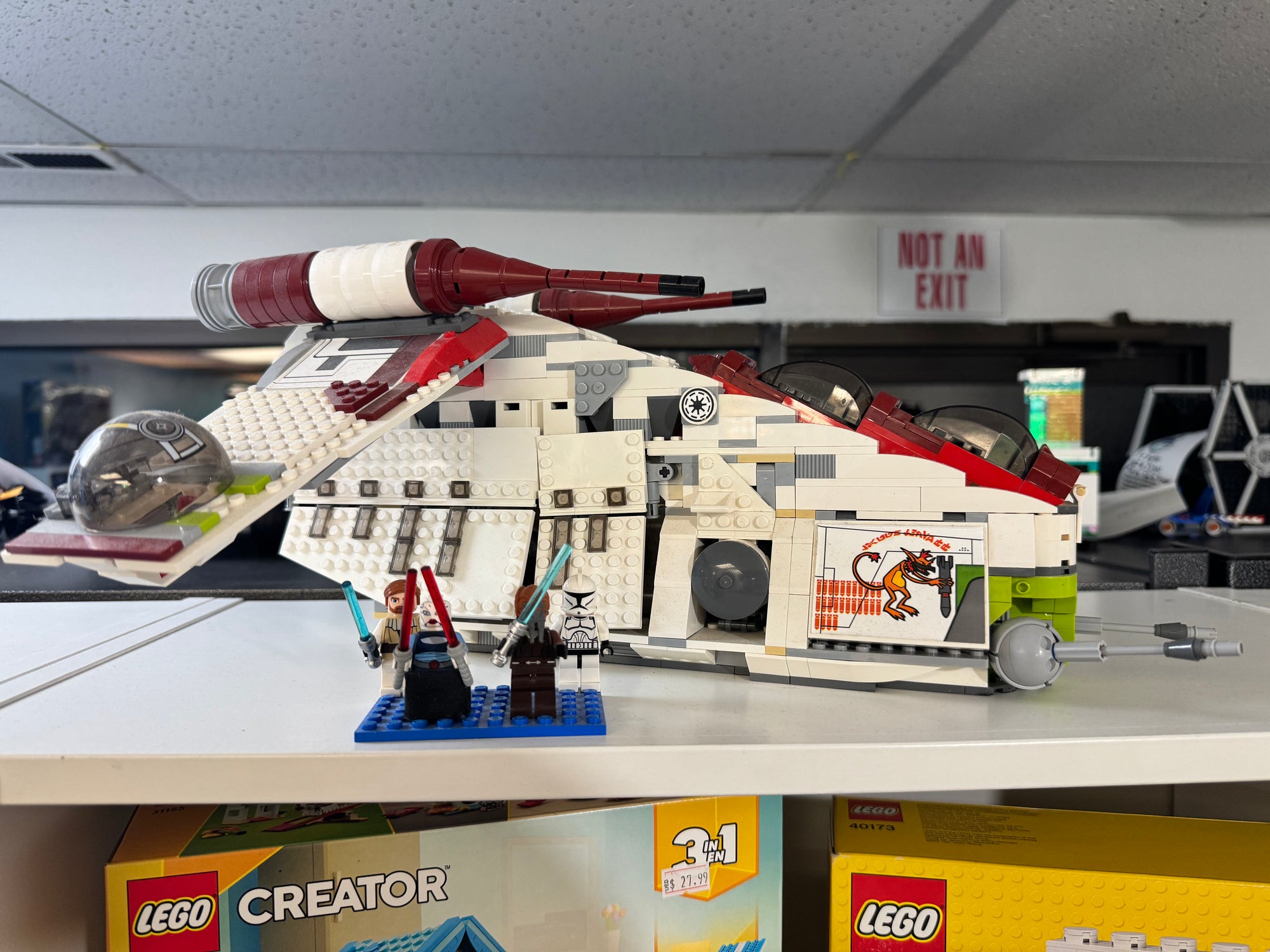 7676 Republic Attack Gunship (Missing Cody)