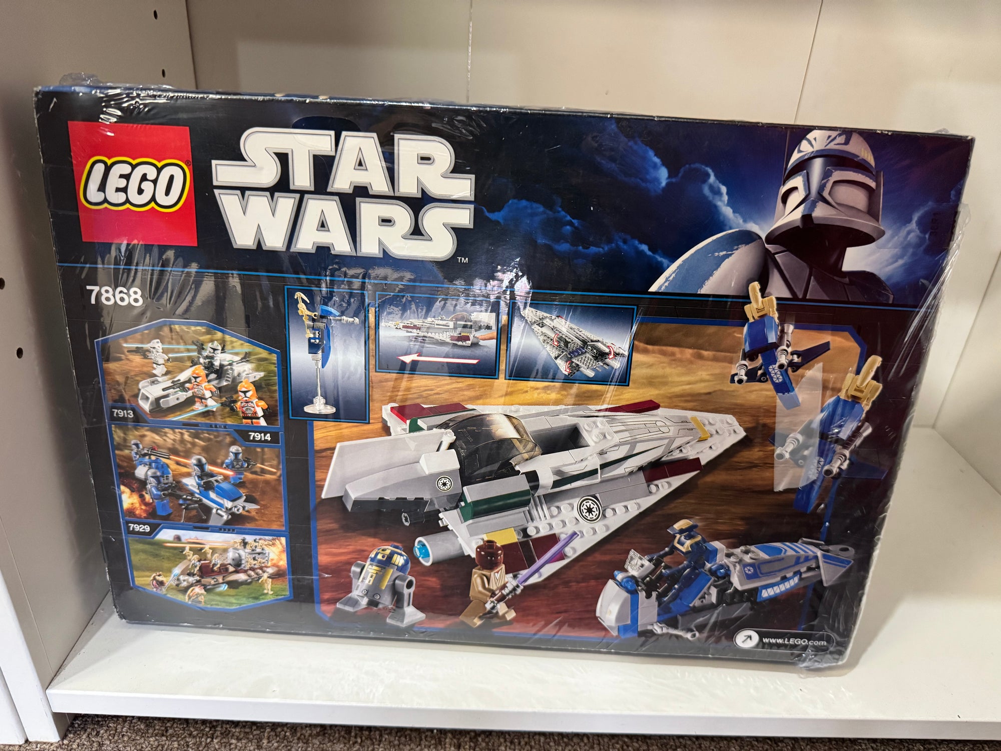 7868 Mace Windu’s Jedi Starfighter