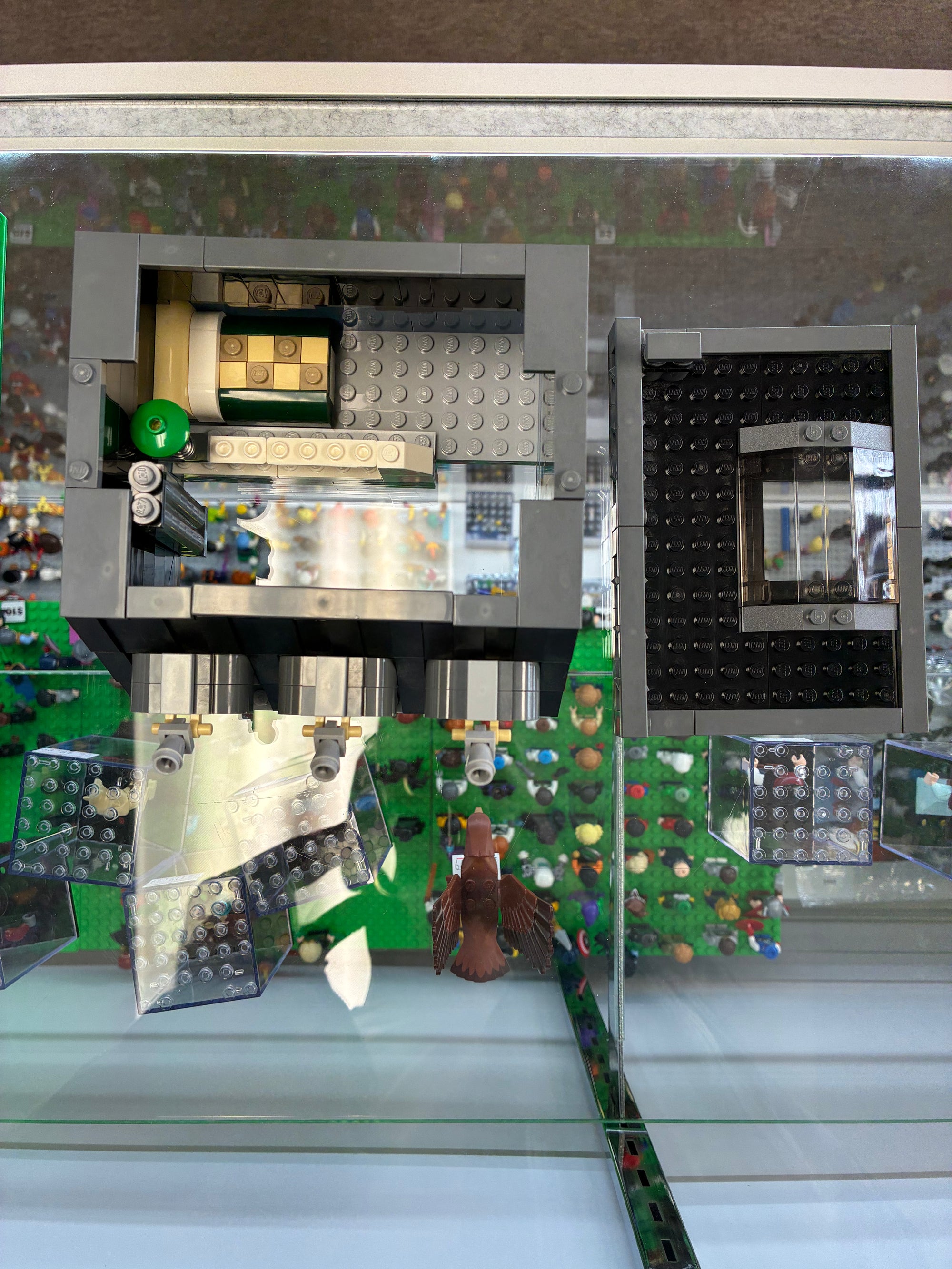 10218 Creator Expert: Pet Shop - Used